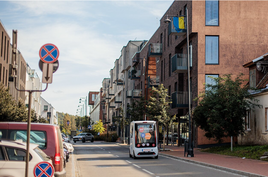 Embracer: il progetto di guida autonoma sperimentato a Vilnius